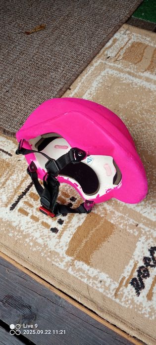 Kask rowerowy damski rozmiar M,52-56cm