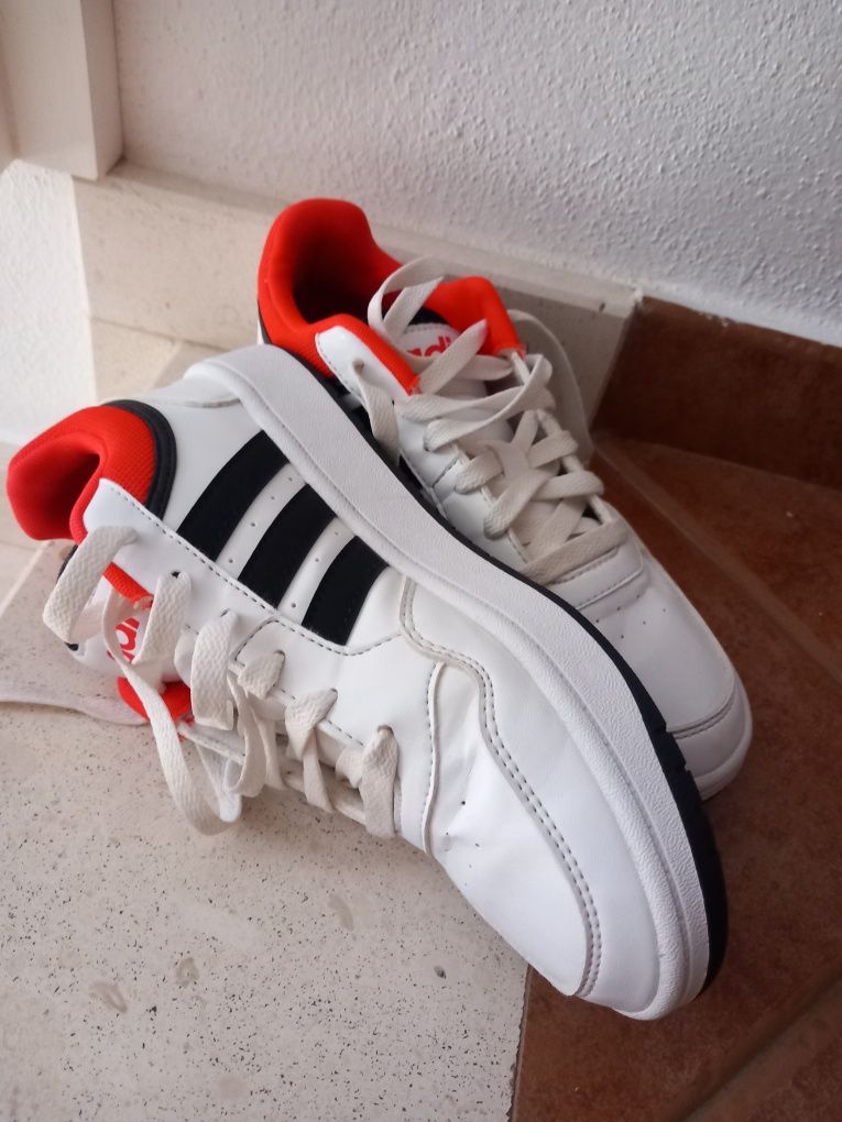 Sapatilhas Adidas, tamanho 36 1/3