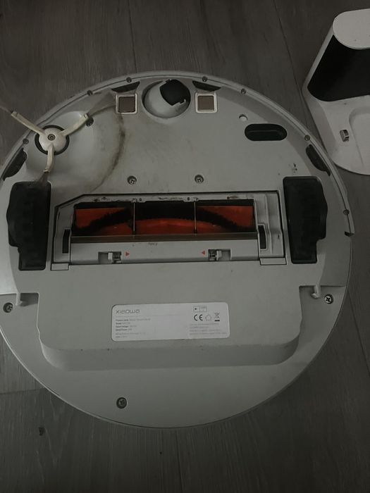 Робот пилосос XIAOWA