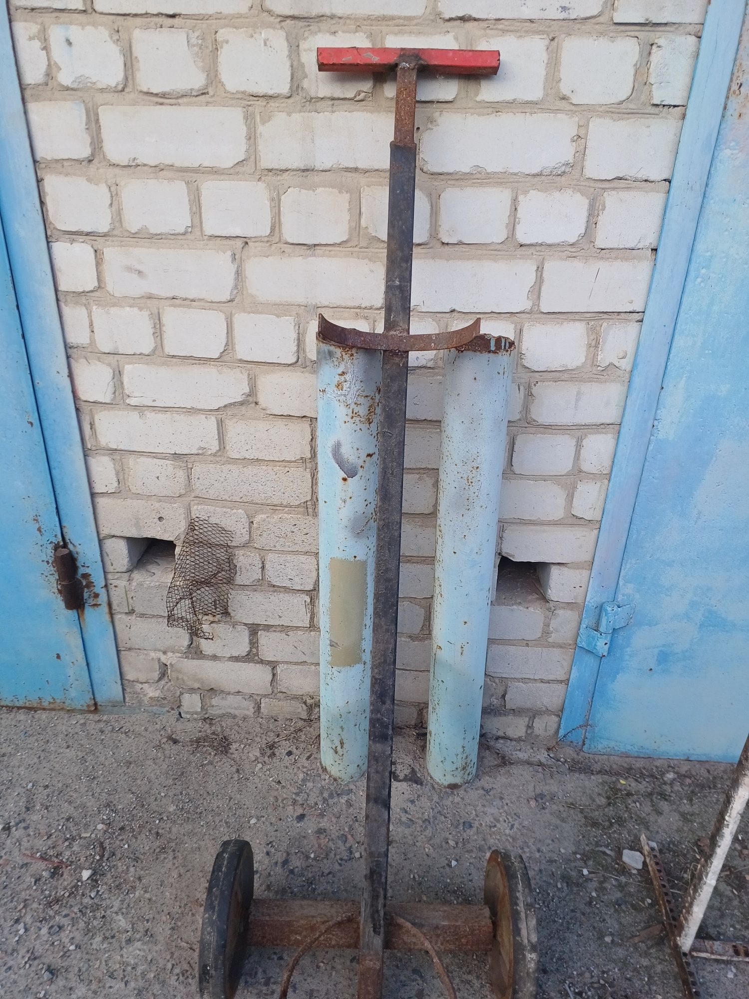 Візок під кисневий балон