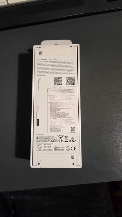 Nowy nieotwierany Samsung Galaxy Watch8 LTE (44mm) Graphite