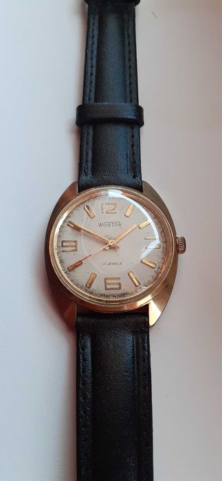 Zegarek Wostok 17 jewels pozłacany.