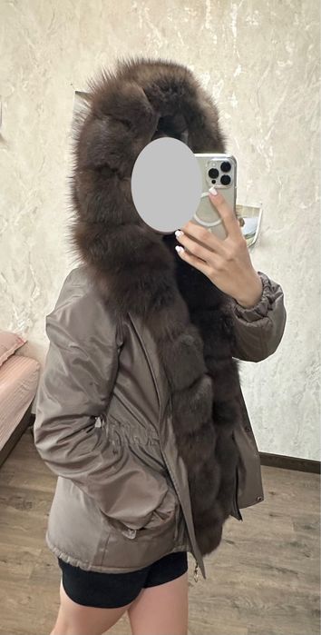 Парка з хутром песця