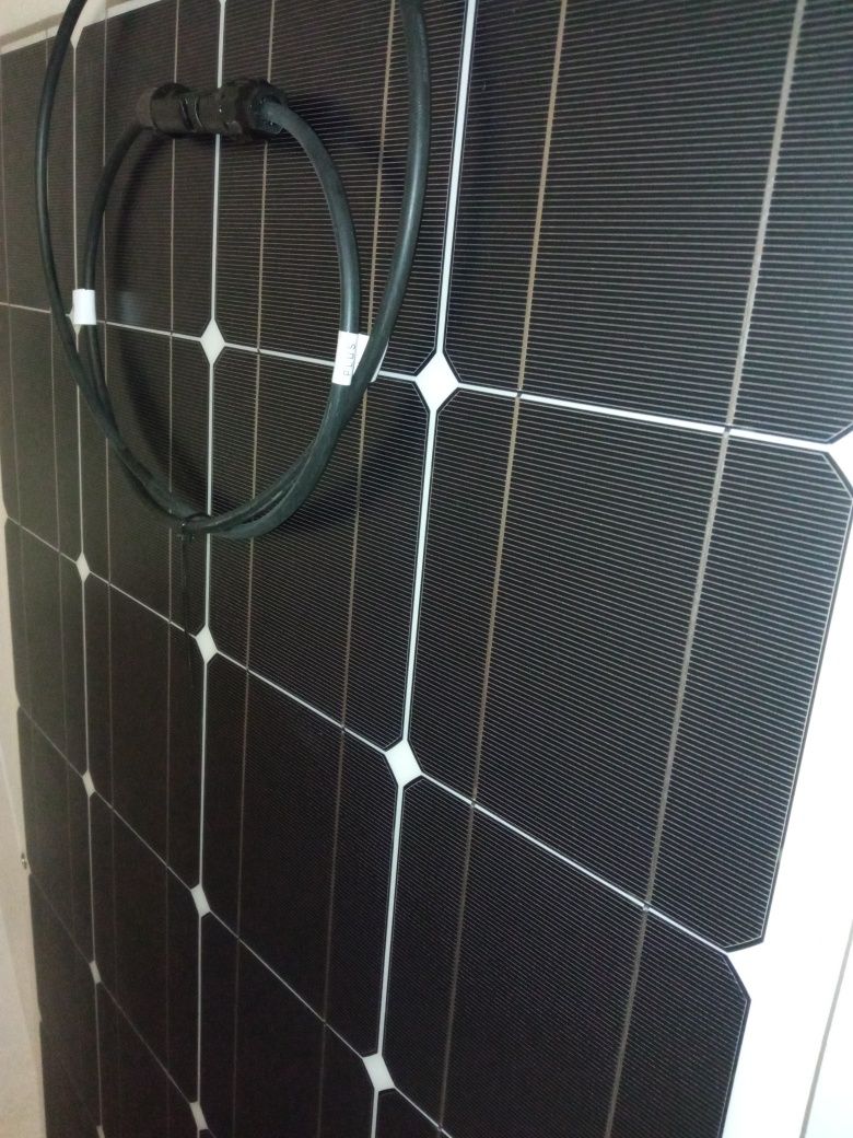 Panel słoneczny 100W DOKIO elastyczny monokrystaliczny solarny 12V 16V
