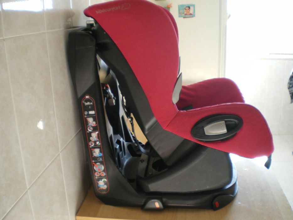 Cadeira auto Bébé Confort Axiss rotativa (9-18kg)