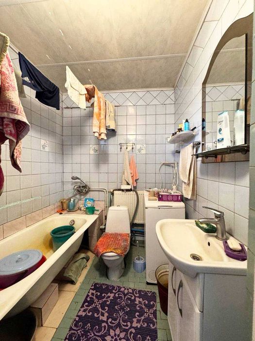 Продаж ЖИЛИЙ 1-пов. Будинок 100+100 кв.м на 2 сім'ї-10 соток +3 ГАРАЖА