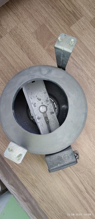 Вытяжной канальный вентилятор