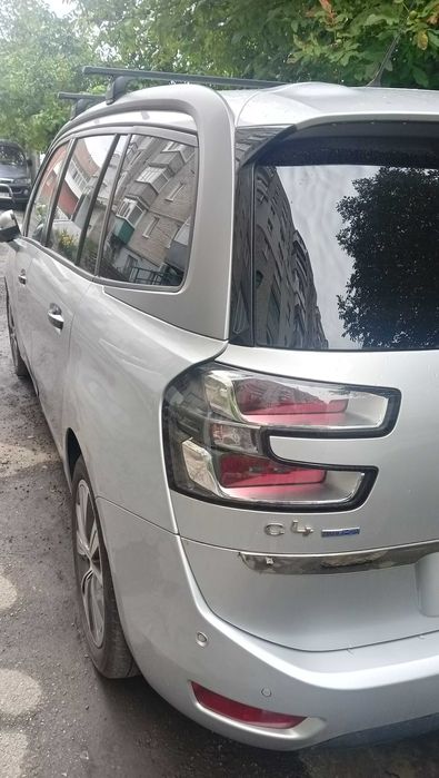 Комфортне, чудове авто для всієї родини. ( Можливий торг)