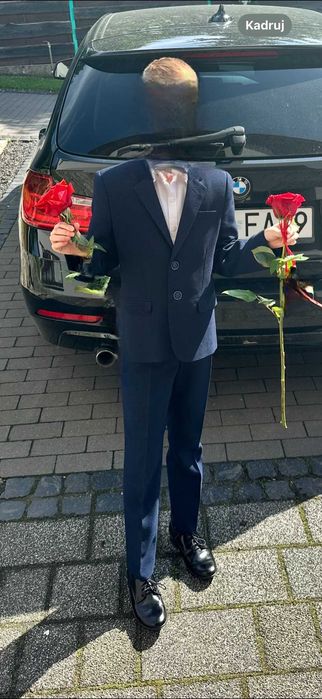 Garnitur chłopięcy 134 pawo granatowy komunia ślub wizytowy