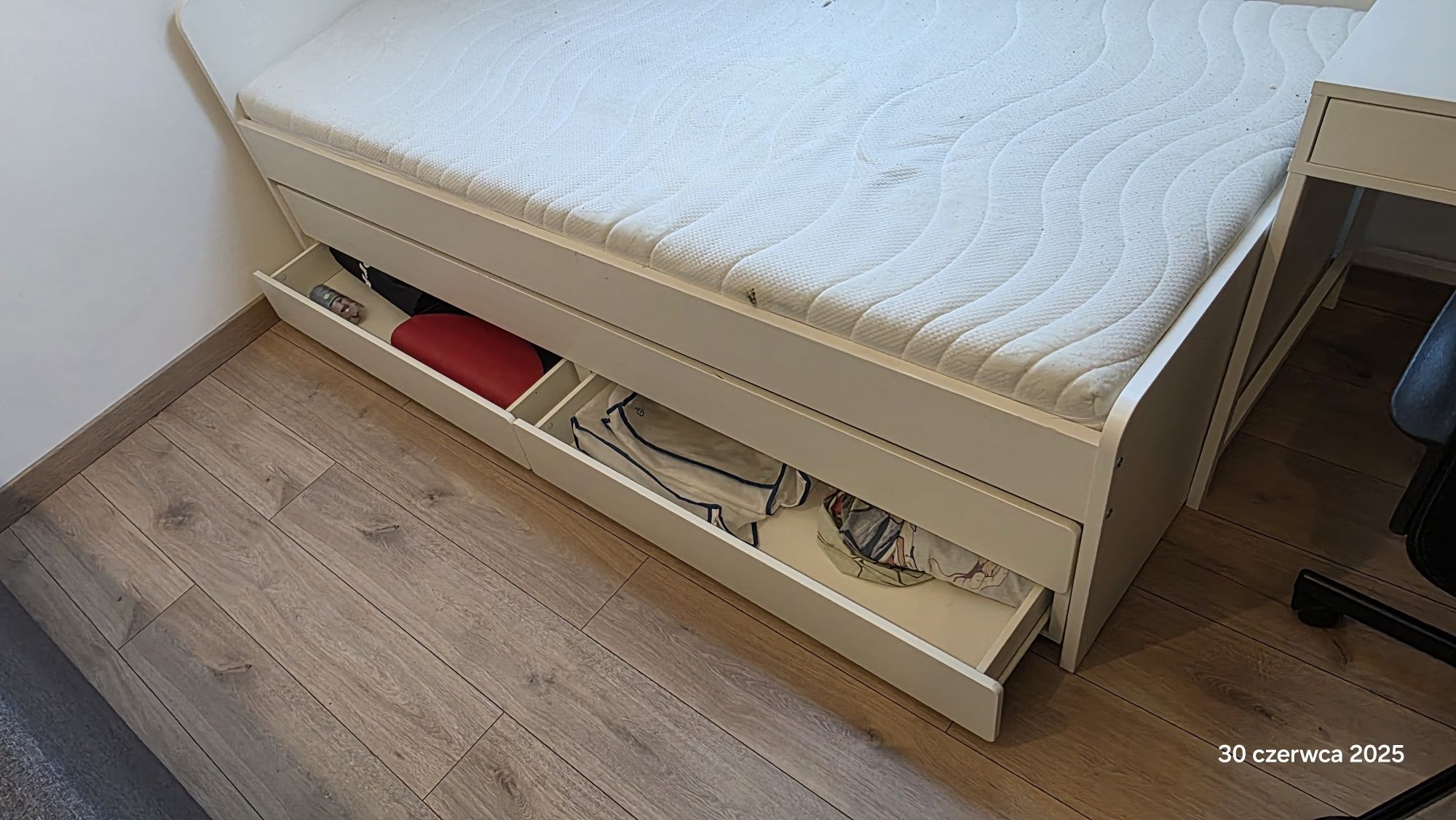 Łóżko Slakt Ikea
