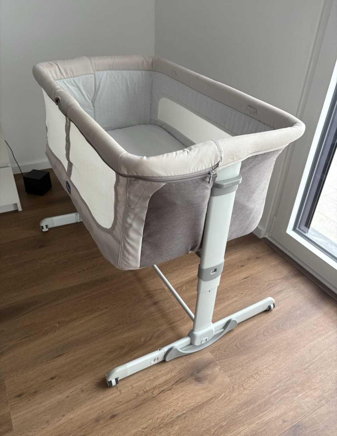 Berço Chicco Next2Me Dream – Modelo WN0064-1 (Light Grey)
