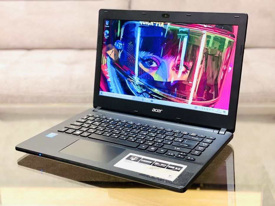 Acer Aspire ES1/ Celeron N2840/2.16 GHz/4 ГБ/HDD 500 ГБ/HD Graphics
