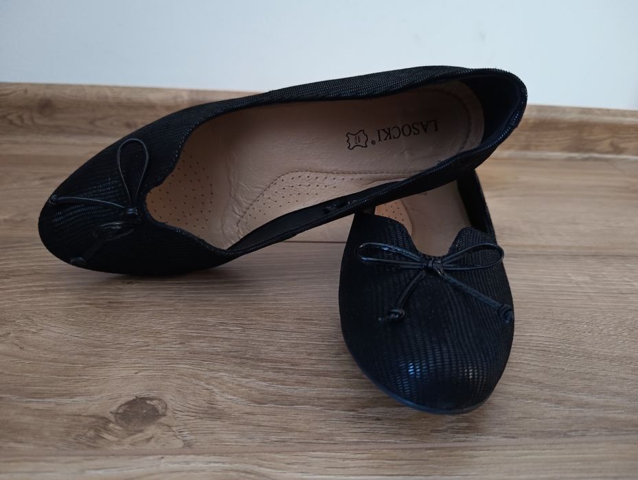 Sprzedam buty damskie czółenka rozm. 38