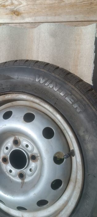 Продам диски з резиною зимня 175/65 R14