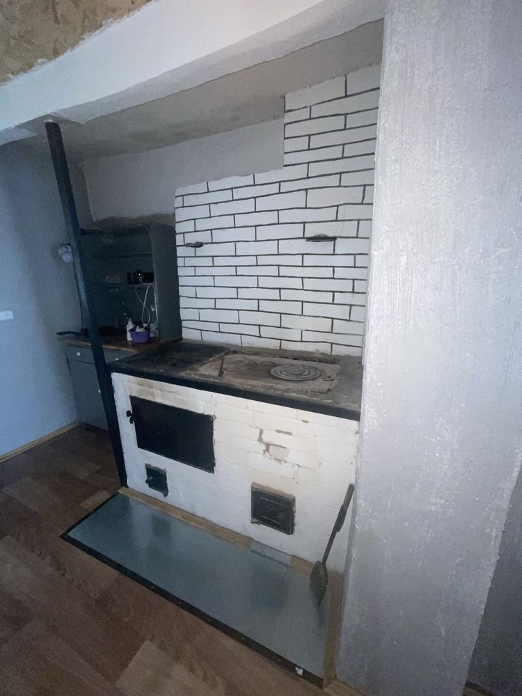 Продам дом в Обуховке .