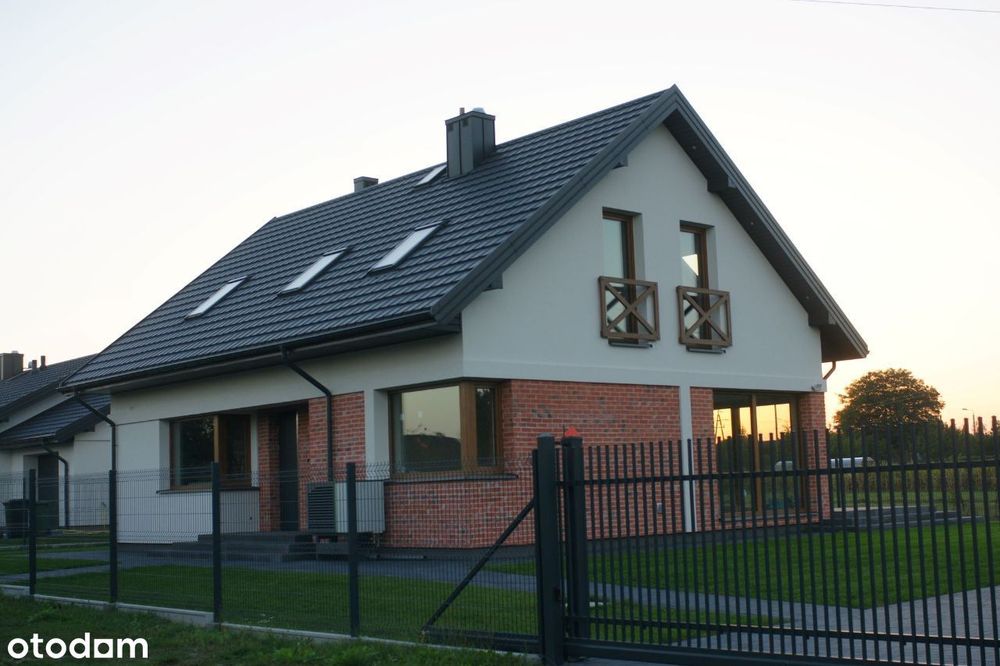 Dom plus garaż*piaseczno*cendrowice*pompa ciepla.