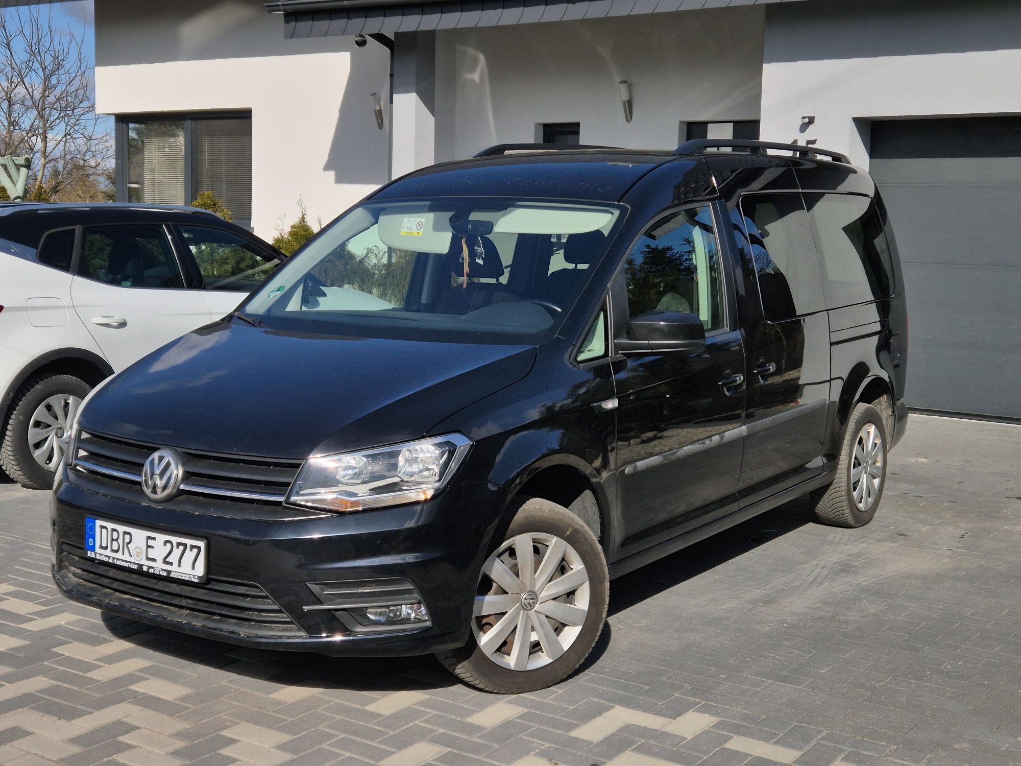 Vw Caddy przystosowany dla inwalidy PFRON