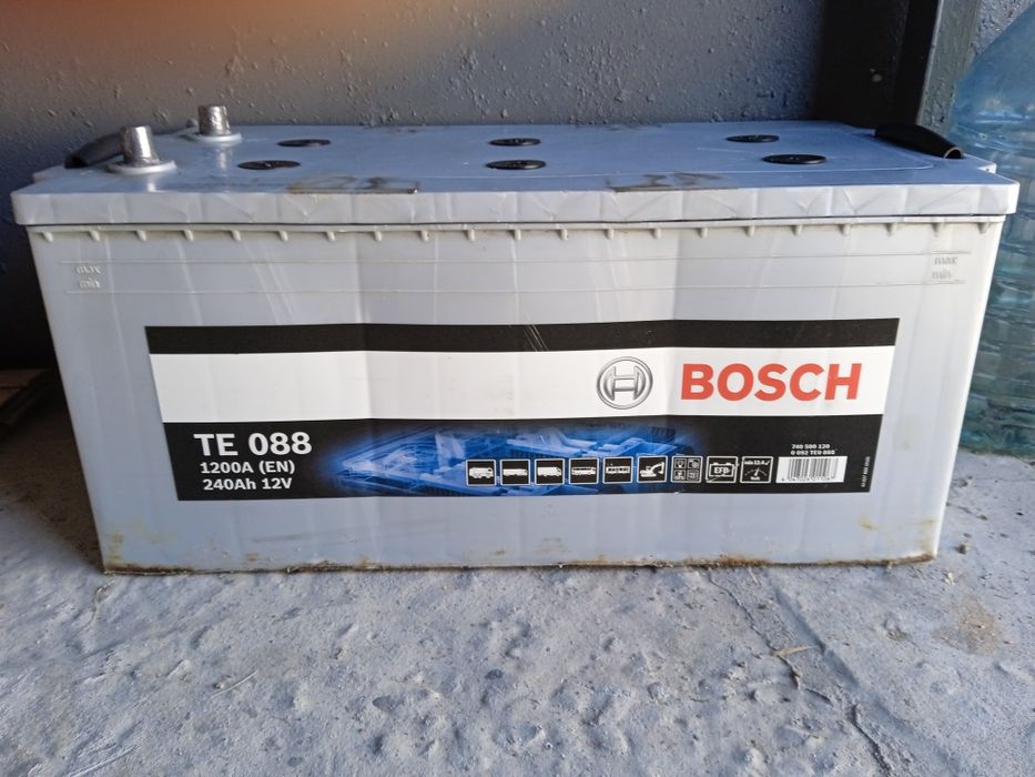 АКБ, Акумулятор BOSCH 240Ah