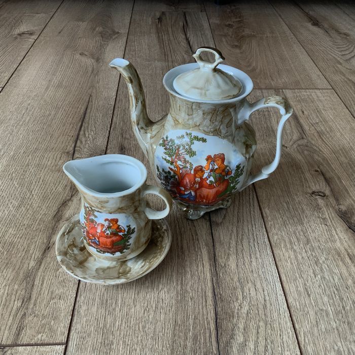 Serwis kawowy, polska porcelana - niekomplenty