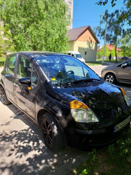 Продаю машину в хорошому стані