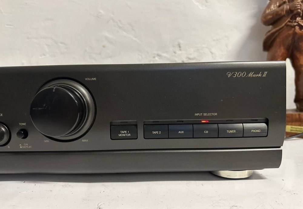 Stereo Wzmacniacz Technics su v 300M2.