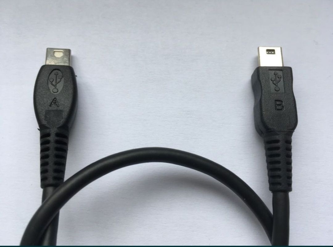 Cabo mini USB A/B para TI-84 Plus / TI-89 Titanium