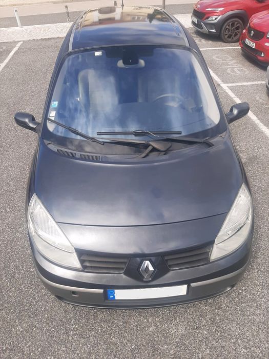 Scénic 7 lugares – conforto e espaço a bom preço | 1.5 dCi económico