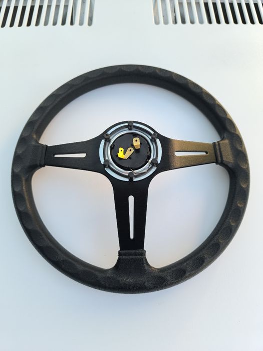 Спортивне кермо Nardi