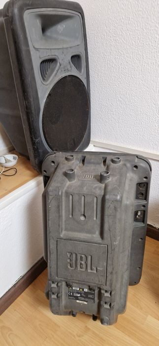 Colunas Jbl Eon Power15