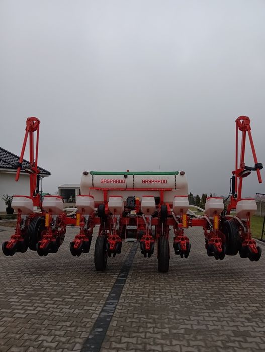 Siewnik do kukurydzy gaspardo monosem kuhn amazone
