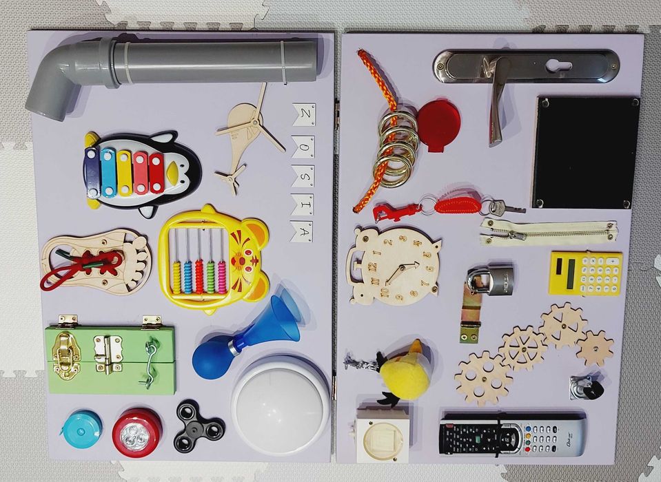 Duża Dwustronna Tablica Sensoryczna Edukacyjna-Imię Gratis