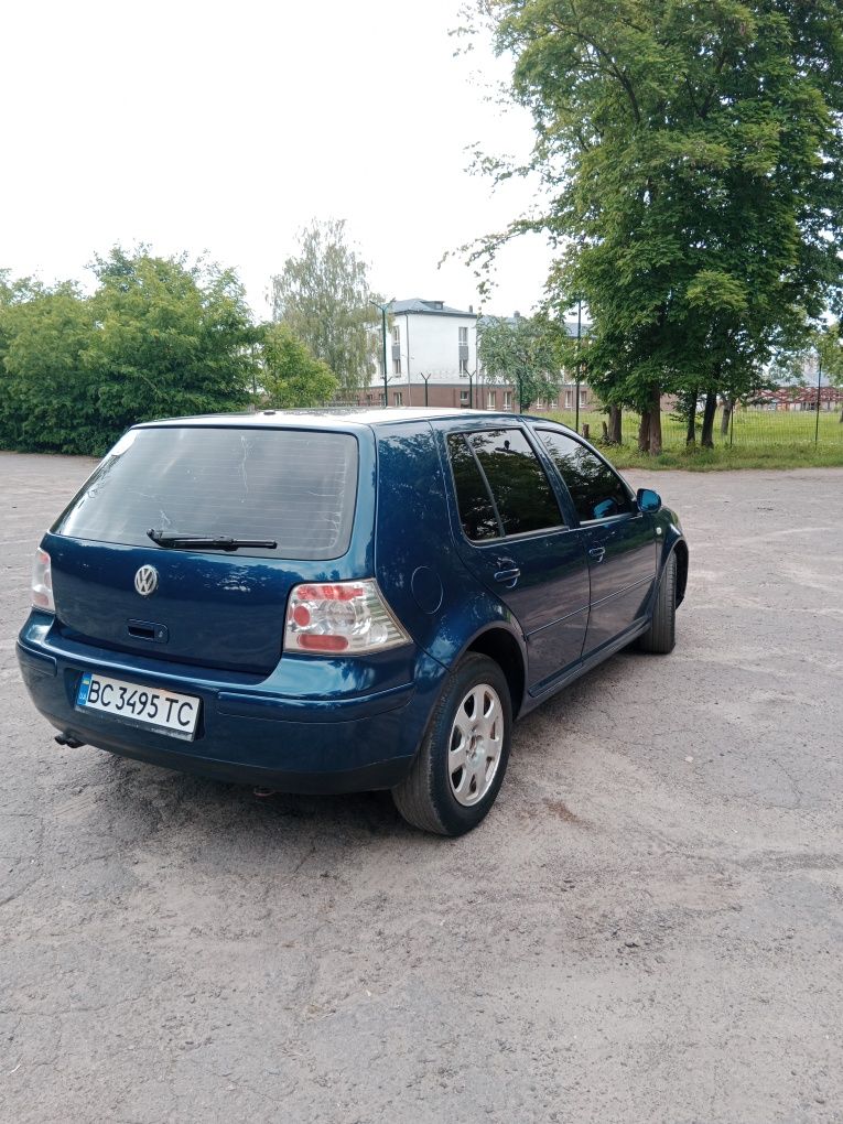 Гольф 4 кондиціонер 1.4бензин