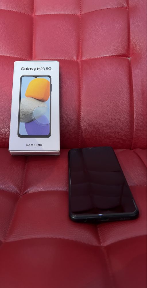 Samsung Galaxy M 23 5G  128 GB / gwarancja
