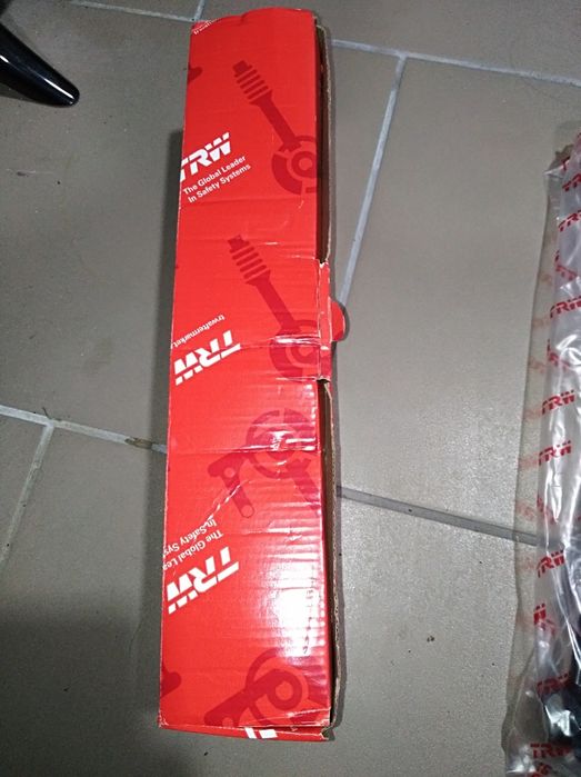 Яблуко рульової тяги volvo c30