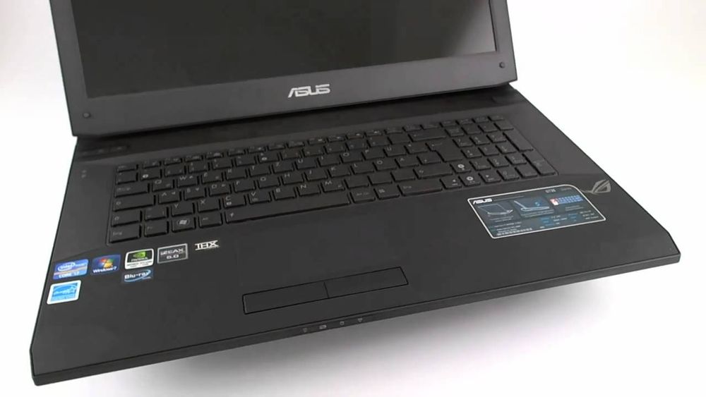 Asus G73Sw игровой ноутбук