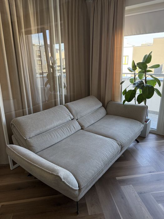 Hukla rozkładana sofa, różne konfiguracje siedzenia. Jak NOWA!