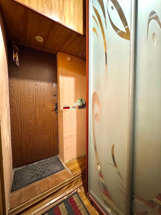 D1L Продам квартиру 73 м2, вул. Дмитрівська, 15.