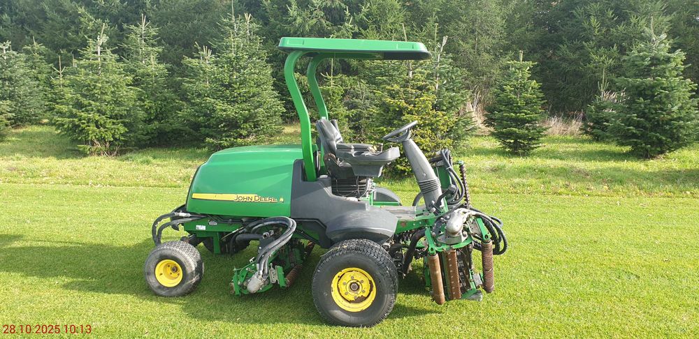 Kosiarka wrzecionowa John Deere 8700, Jacobsen, Toro