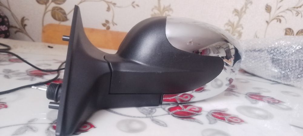 Продам дзеркала.