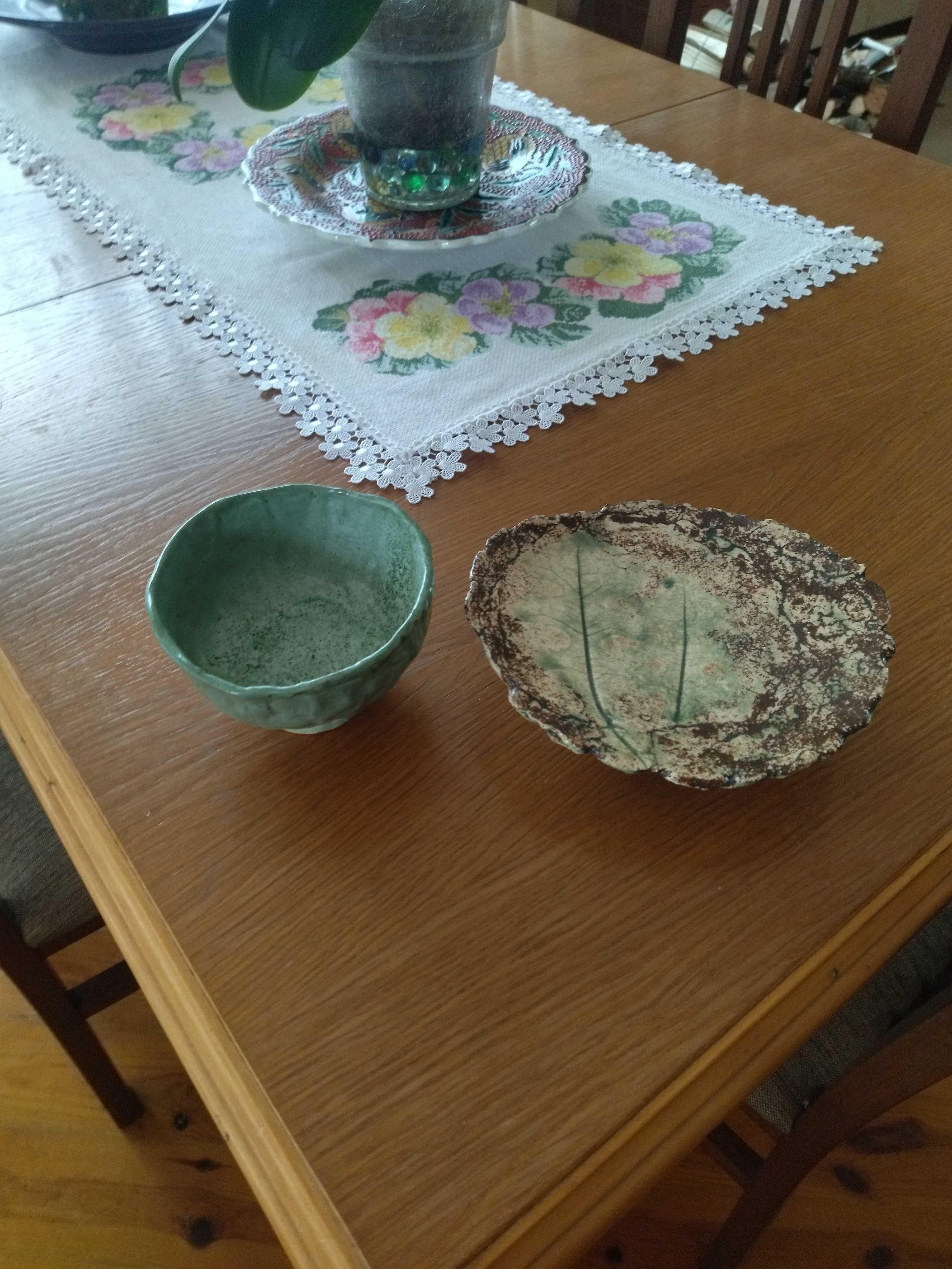 Чашка для чая и тарелочка для сладостей из глины