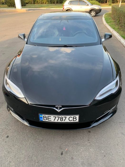продам Тесла модел S 2016 г.в