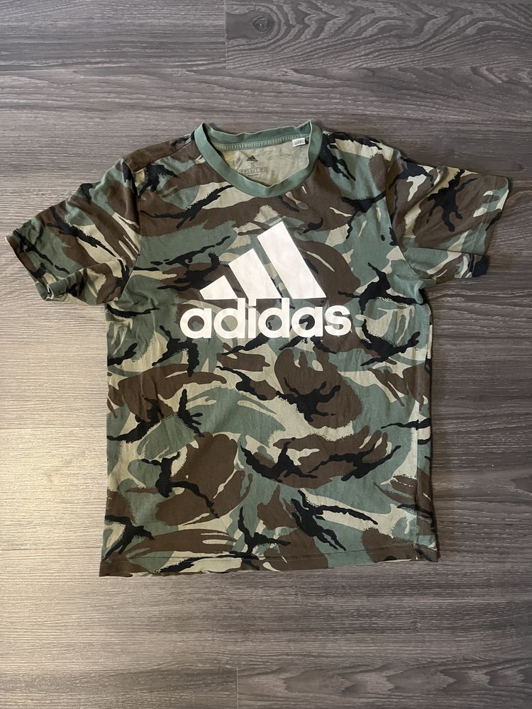Футболка adidas камуфляж