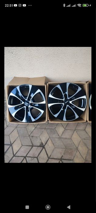 Диски 5.120.19 + гума 255.50.19 також є 18 нові