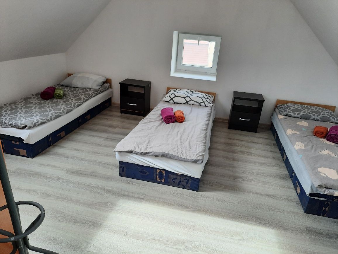 NOCLEGI POKOJE mieszkania HOSTEL dla firm i pracowników ok. WROCŁAWIA