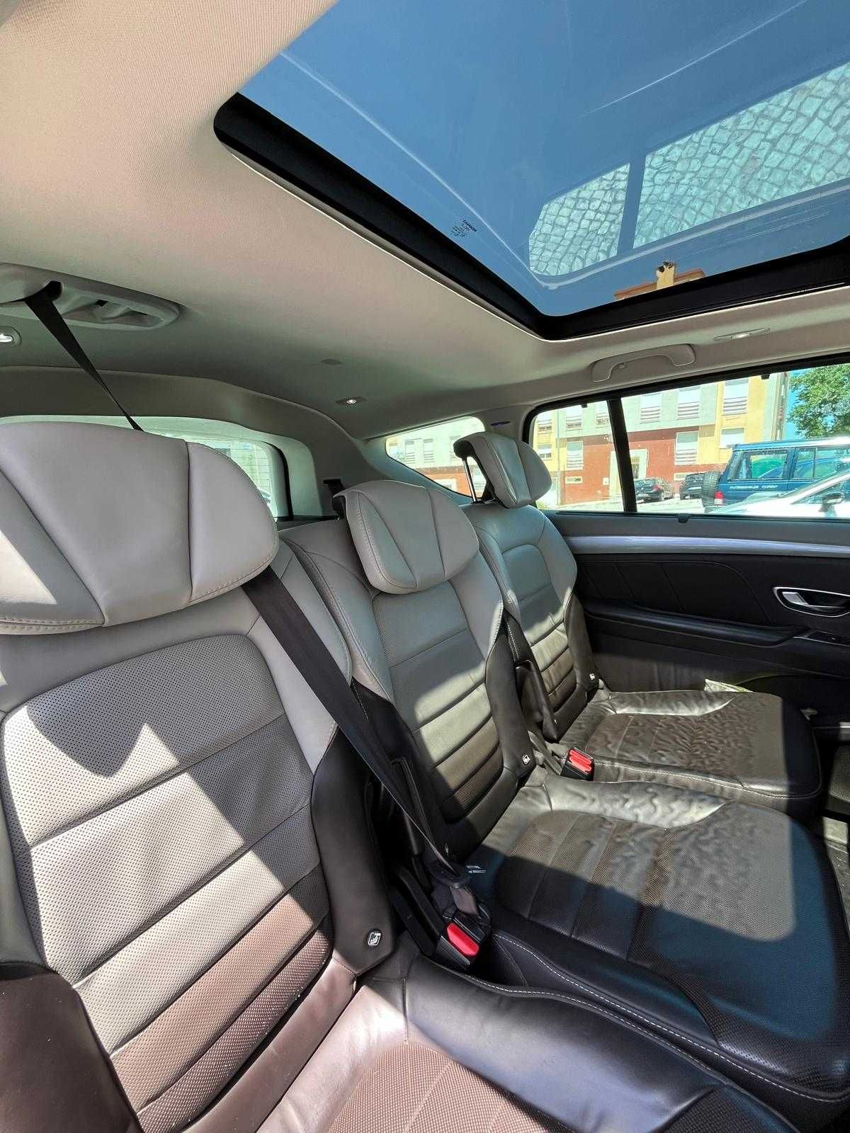 Renault Espace Initiale Paris