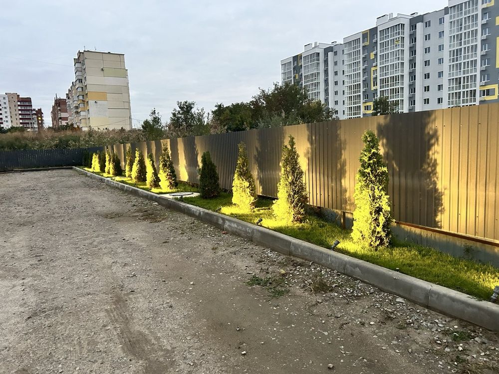 Продаж таунхаус в межах міста