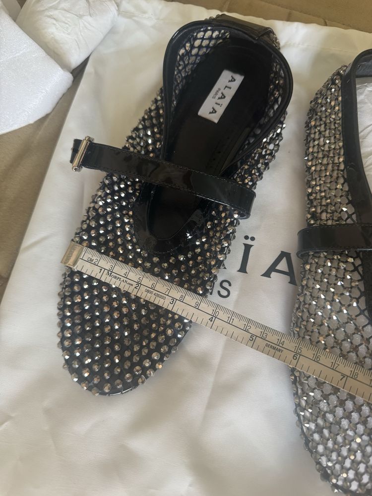 Босоножки ALAÏA. Черные с камесками на сеточке. Размер 39-41