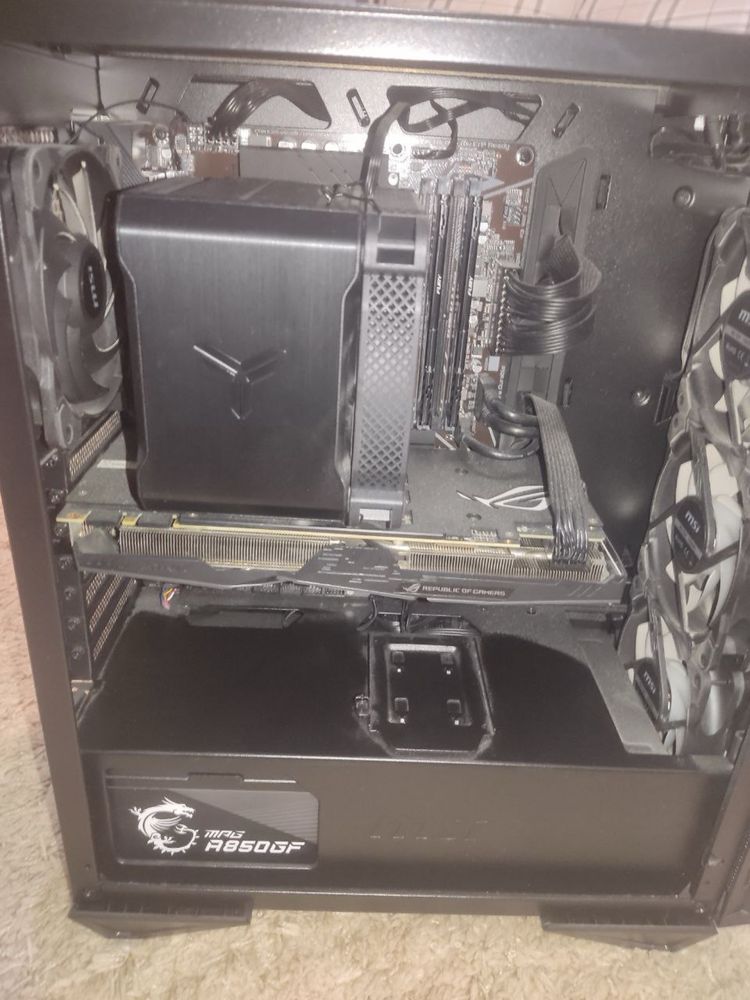 Ігровий ПК (i7 10700f + gtx 1070)
