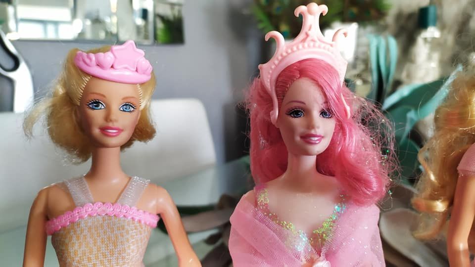 Barbies a 15€ cada ou 10 por 99,99€ - lote nr 2