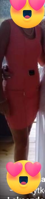 Śliczna łososiowa dopasowana sukienka rozmiar S polecam